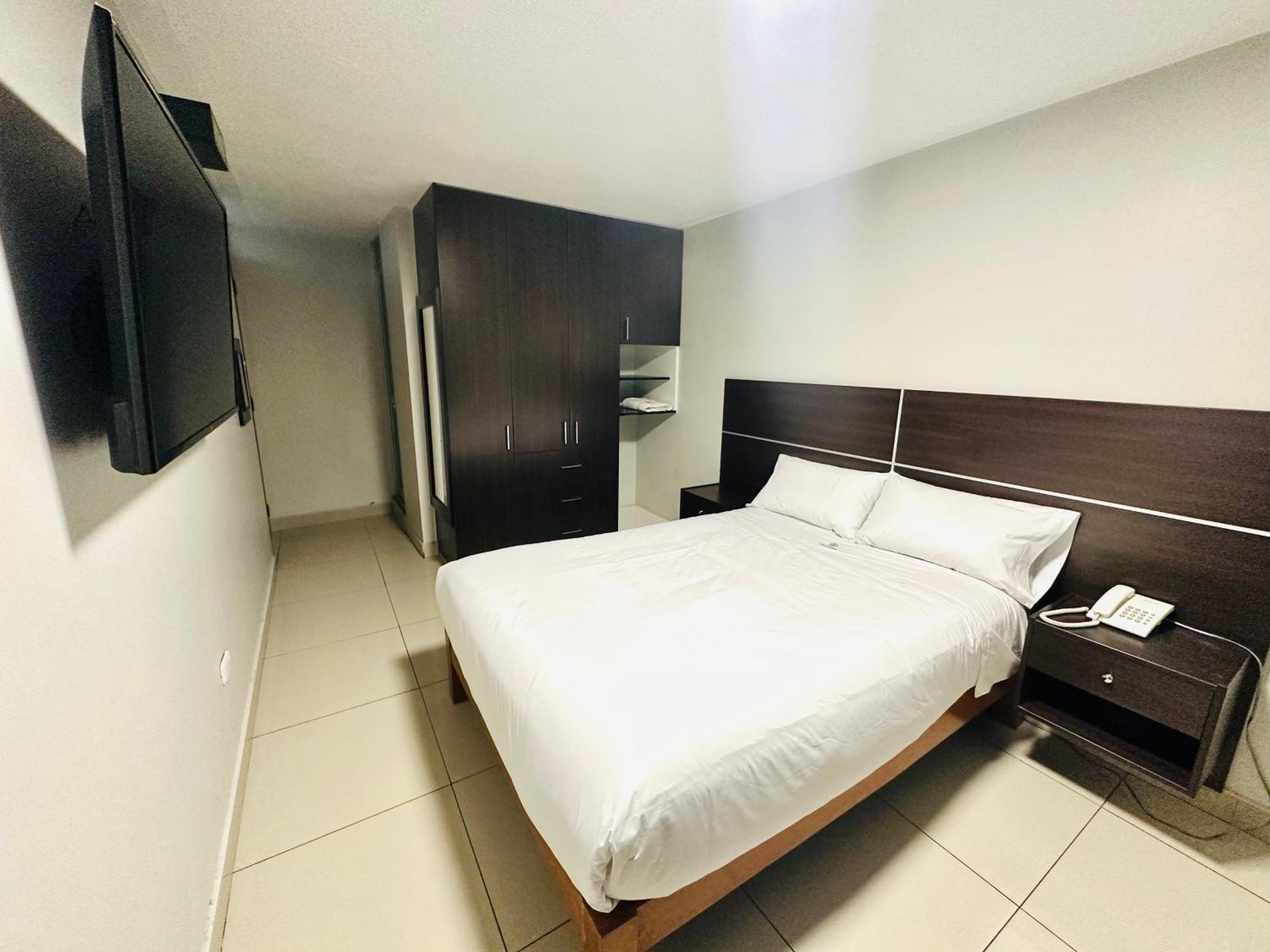 Oq Mirador Classic - Airport Hotel Arequipa Exterior photo